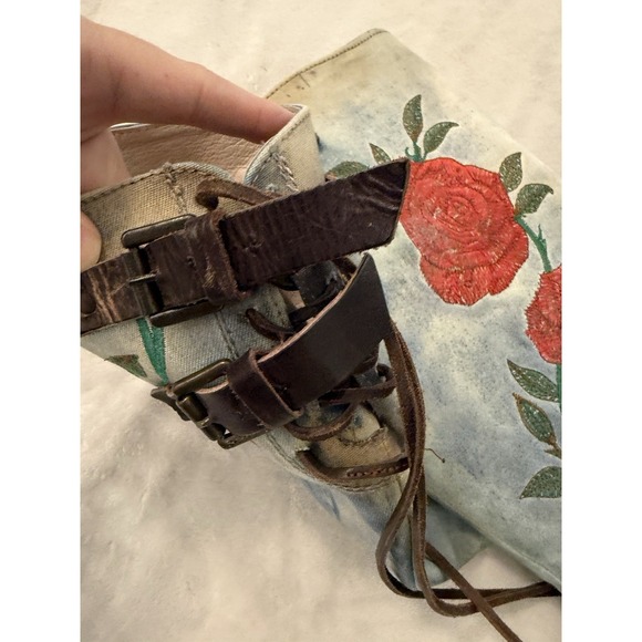 Freebird Cyrus Womens Boots 8 Leather Denim Roses Embroidery Distressed Laces - Picture 9 of 9